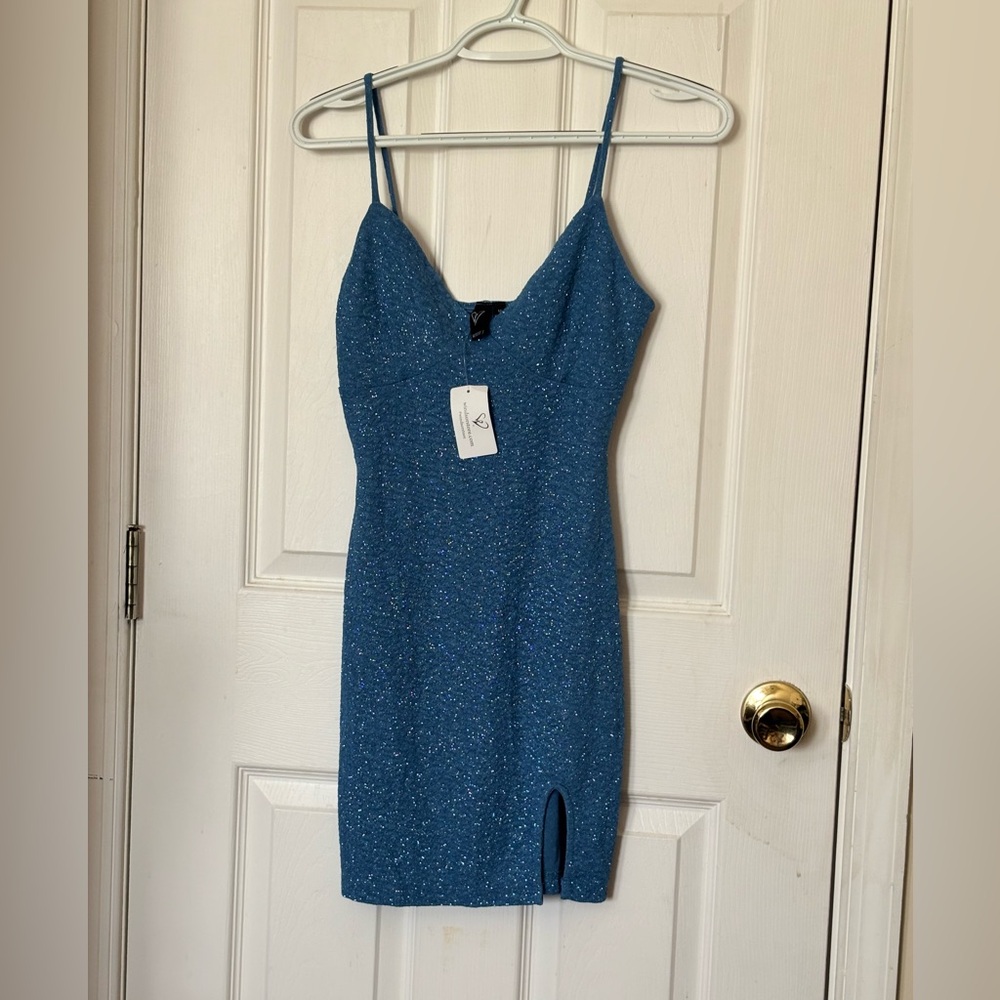 Windsor Glittering Blue Mini Dress Size Medium NWT